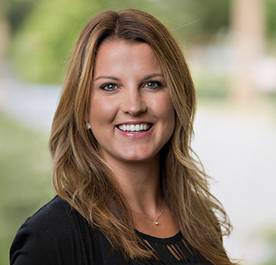 Amber Lawhun headshot